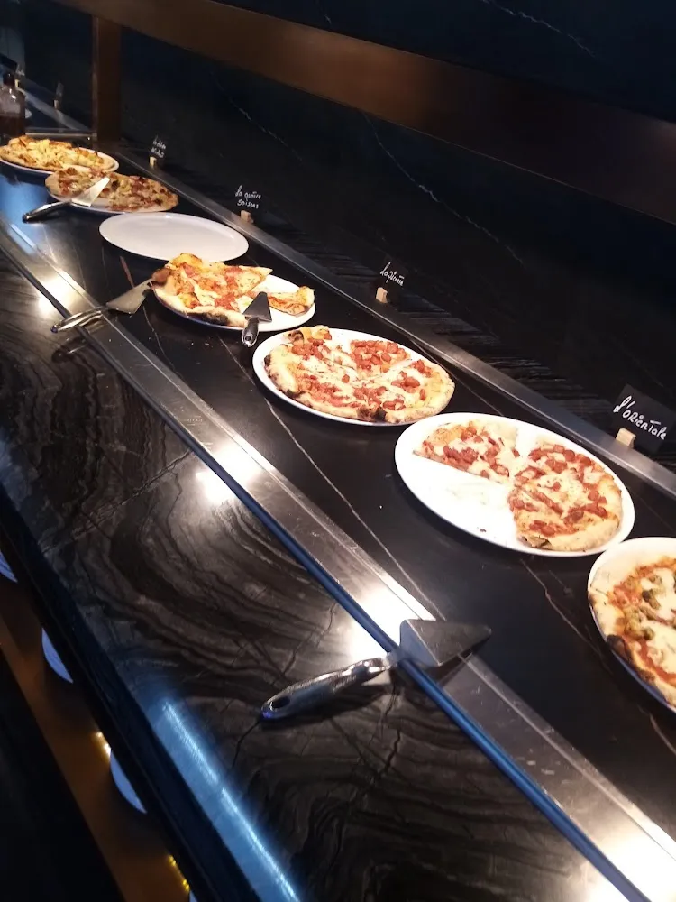 Buffet Pizza